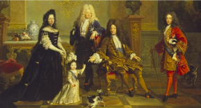 Ascenseur avec contrepoids dans le château de Versailles
